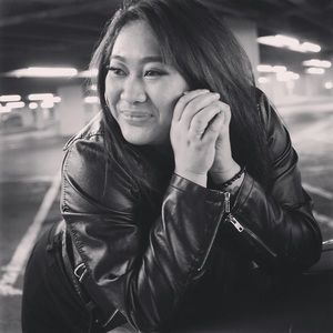 Meet your Posher, Divina